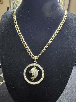 Gold Tone Curb Chain Necklace Dolphin Pendant Charm Fashion Jewelry Accessory