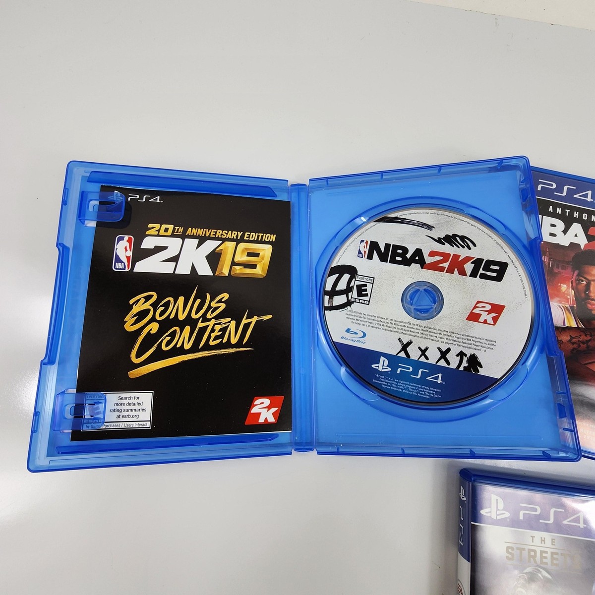 NBA 2K19 20th Anniversary + NBA 2K20 + NBA Live 18 PS4 PlayStation