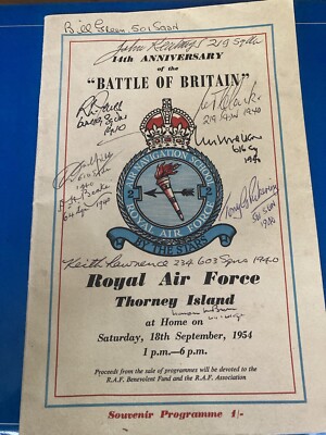 Schlacht um Großbritannien signiert 14th Anniversary Programm RAF Thorney Croft