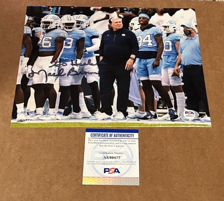MACK BROWN SIGNED NORTH CAROLINA TAR HEELS 8X10 PHOTO PSA/DNA 