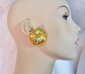 Authentic Dominique Aurientis Seashell Faux Pearl Clip Earrings Gold Plated Runway Vintage