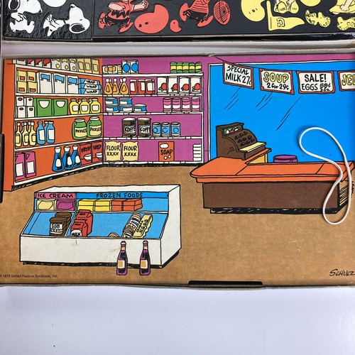 Vintage Colorforms 1966 Hold That Line Charlie Brown and Whats On Sale Snoopy - Picture 9 of 14
