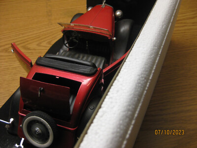 【希少】SOlIDO FORDSTAR 1934 1/18 ミニカー 1/18 1934? FORD ROADSTER CUSTOM IN RED , BY SOLIDO # 8008 | eBay