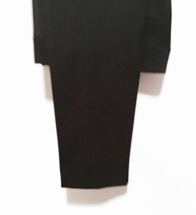 Women's Size 6 Kenneth Cole Reaction Straight Leg Black On Black Stripe Pants - Image 4 of 4