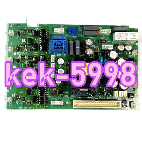1PC Gebraucht ATS22D88Q 45KW Mainboard BBV14417A0123 #CZ