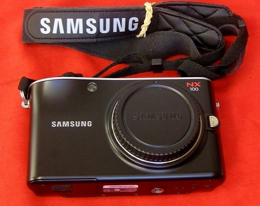 Samsung NX NX100 14.6MP, Interchangeable Lenses, Digital Camera Body Only, Black Een nieuwe klassieker