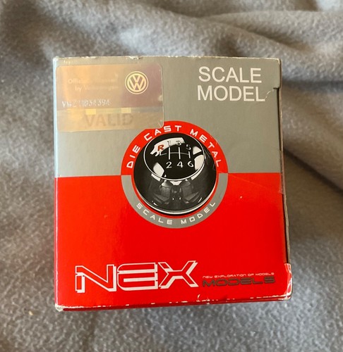 NEX Die Cast Metal 1963 VW T1 Classical Bus with surf board on the top - Picture 11 of 12