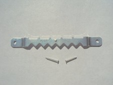 3 Inch Zinc Plated Sawtooth Hangers With Nails By Ams 100-Pack For Framing