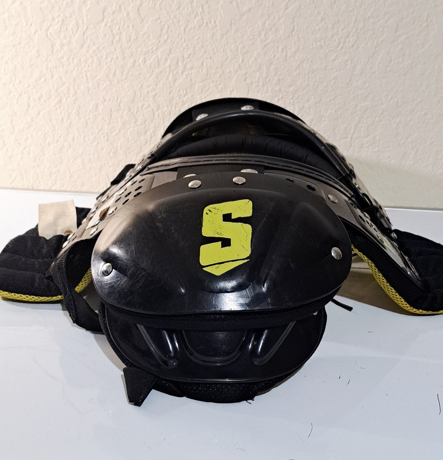 Picture 4 of 6