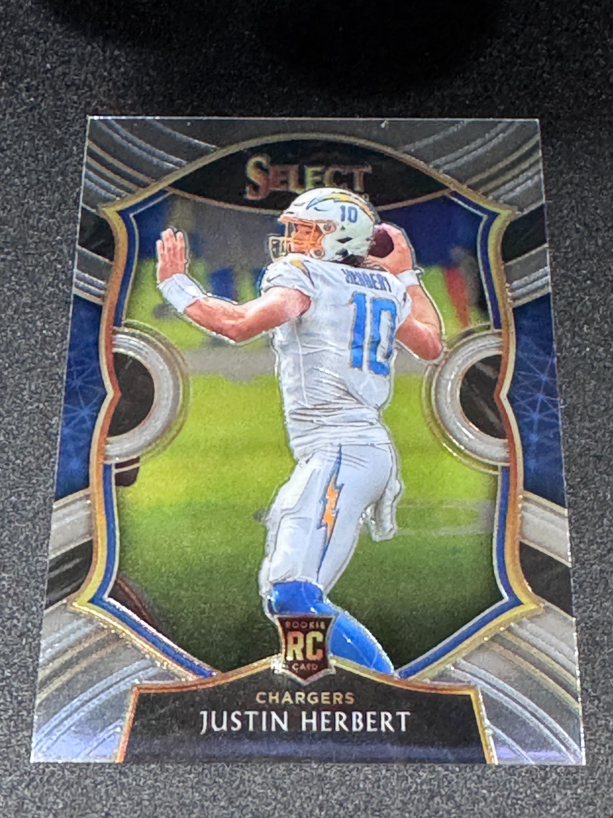 2020 Panini Select Concourse Justin Herbert #44 Rookie San Diego Chargers RC