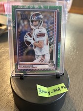 2025 Panini Donruss Eli Manning Green Dragon Scale #184 /24