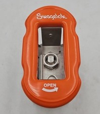 1 - Swagelok Ball Valve Stainless Steel 60 Series, 3/4" OD Tube, SS-S65PF12-JK