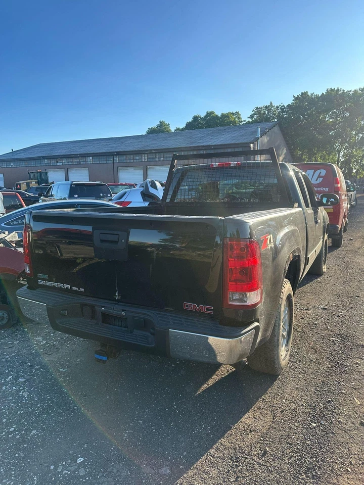 09 10 11 12 13 GMC SIERRA 1500 Rear Axle Assy. Foto 3 de 4