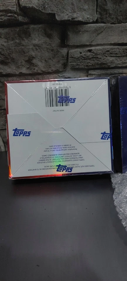 caja 125 aniversario fc barcelona topps precintada - Imagen 2 de 4