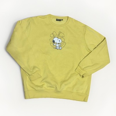 Peanuts Snoopy Sweatshirt Men s XL Yellow Graphic Crewneck  Fantastic Nature 