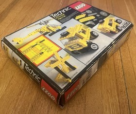 LEGO Technic Universal Building Set 8020 Boxed Set + 8700 Motor Set Complete