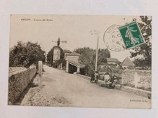 Old postcard Orgon - Avenue des �coles 