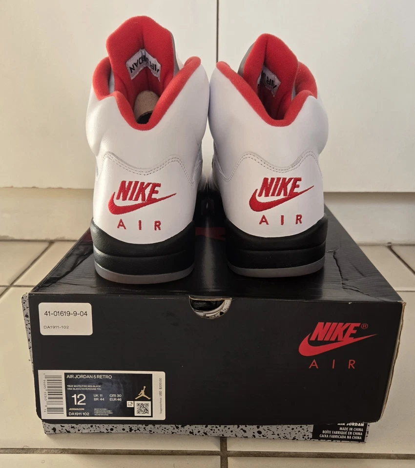Nike Air Jordan 5 Retro White Fire Red Sz 12 2020 🔥🔥🔥 - Image 3 of 4