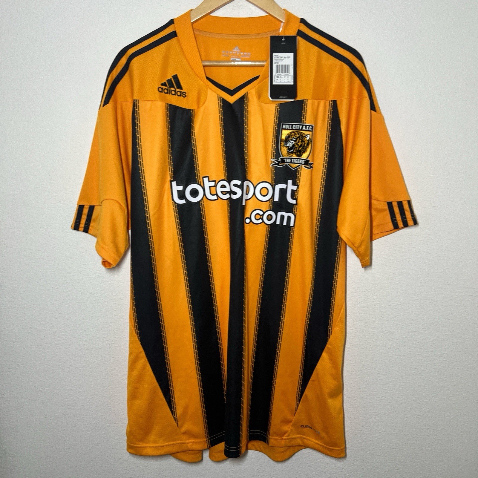 Hull City 2010-2011 Home Jersey | BRAND NEW Vintage Soccer XL