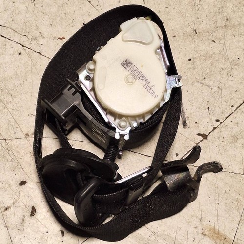 BMW 3 E90 E91 2006 Vorne links Sicherheitsgurt vorne 33059848 OTI11075