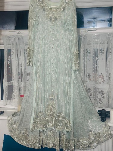 asian pakistani indian wedding/party wear dress - Picture 4 of 10