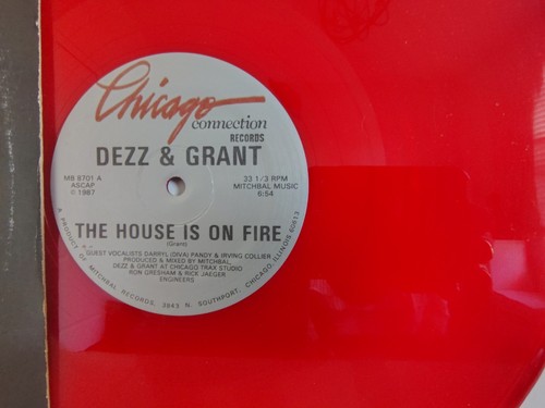 DEZZ & GRANT - "THE HOUSE IS ON FIRE" / RED VINYL! / DARRYL PANDY / CHICAGO CONN - Zdjęcie 1 z 2