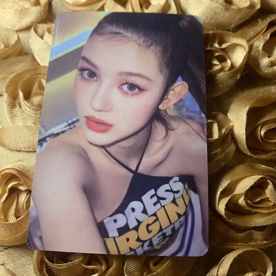 Danielle NEWJEANS Girls Bunny Land Celeb Edition Photo Card Kpop Ponytail Red