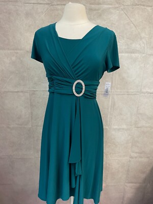 r and m richards dresses R&M 5492 High Low Mother Of The Bride Gown The high neckline is given a little flair with a keyhole cutout and gentle ruching R&M Richards Dress Womens Teal