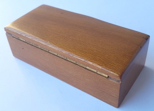 Antike Briefmarken- Dose, Holz, um 1900 - 1920 M317 - Picture 3 of 11