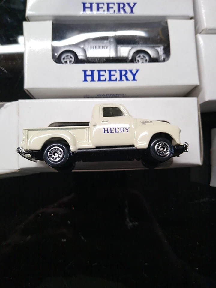 Heery Pickup Trucks Chevy 3100 Made By Welly (lot of 7) And Other Cars - Image 2 of 4