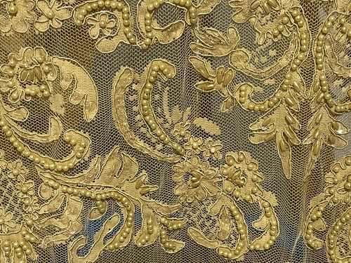 Gold Corded Embroidery Sequins Beads Bridal Lace Fabric 50” Width 1 Yard - 第 7/9 張圖片