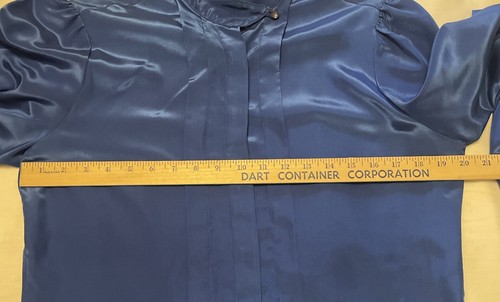 Royal Blue Vintage Laura Mae Satin Blouse Size 10 Puff Long Sleeve Needs Button - Picture 6 of 8