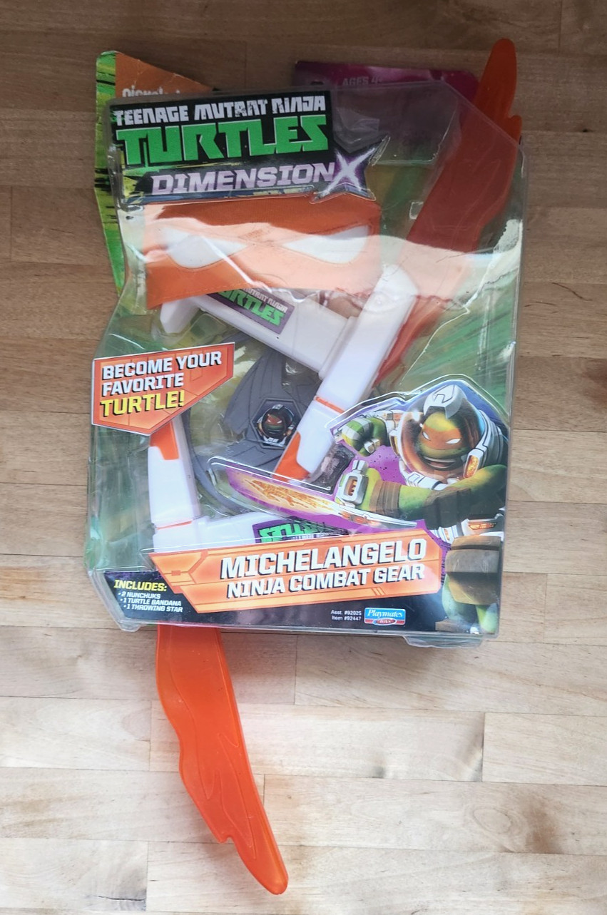 2015 Teenage Mutant Ninja Turtles Dimension X Michelangelo N