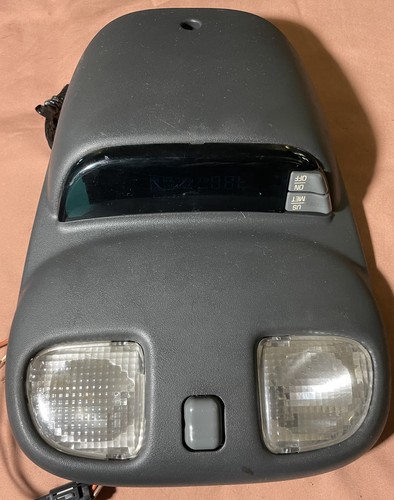 1998-2004 Chevrolet Blazer S10 GMC Jimmy Overhead Console Dome Light Lamp OEM OE - Picture 2 of 10