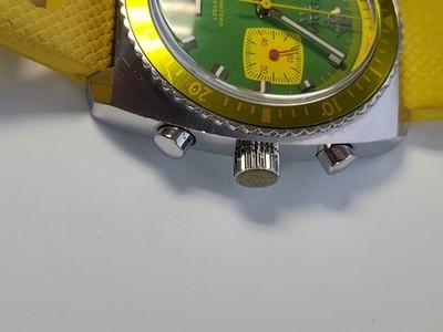 Zodiac Mens' ZO3009 Limited Edition Swiss Made Yellow Sea Dragon