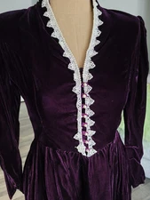 Authentic Gunne Sax Dress Purple Velvet Pearls & Lace 9