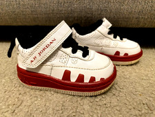 SIZE 2C NIKE AIR JORDAN BABY SHOES WHITE  RED SNEAKERS AJF JORDAN 352740-102