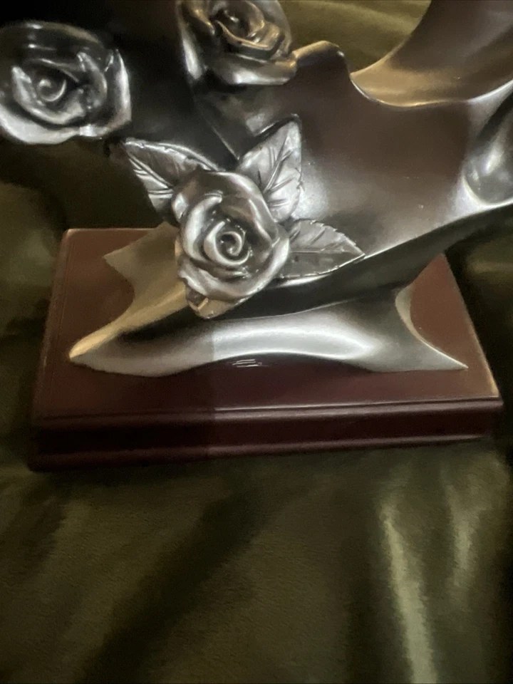 Vínculo de Matrimonio “Con Este Anillo” Regalo de Boda Escultura Aniversario Foto 4 de 4