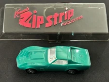 1969 KENNER'S ZIP STRIP Corvette Stingray Pocket Pak Vintage Kenner