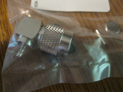 Amphenol RF - RF Connector, TNC Right Angle Crimp Plug Lot of 6