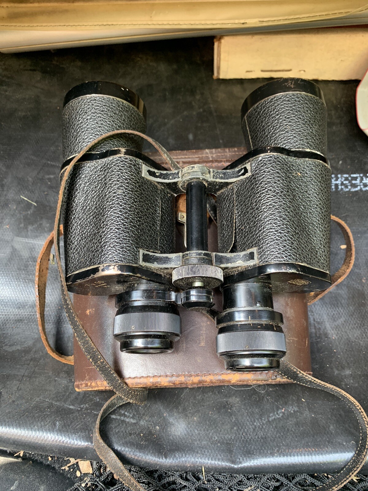 Picture 1 of 8