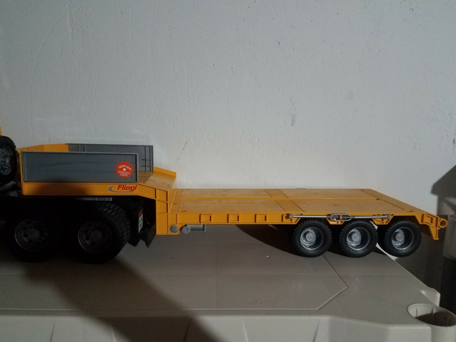 Picture 3 of 5