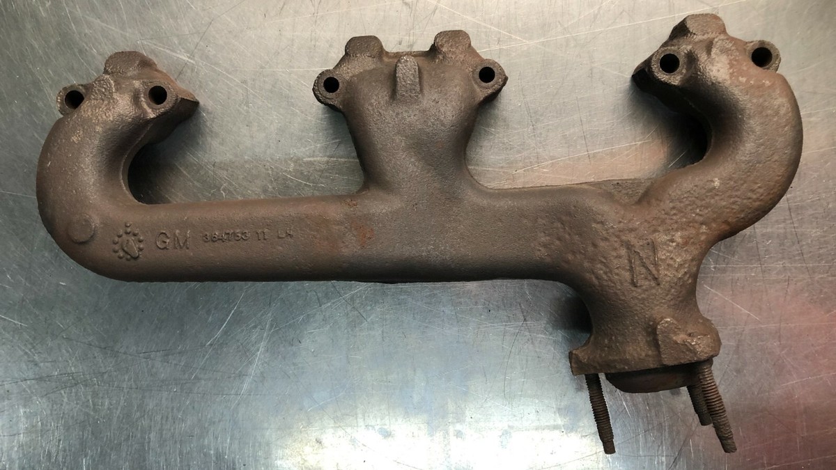 Original GM 384753 11 LH Date Code F86 SBC Chevy Exhaust Manifold 