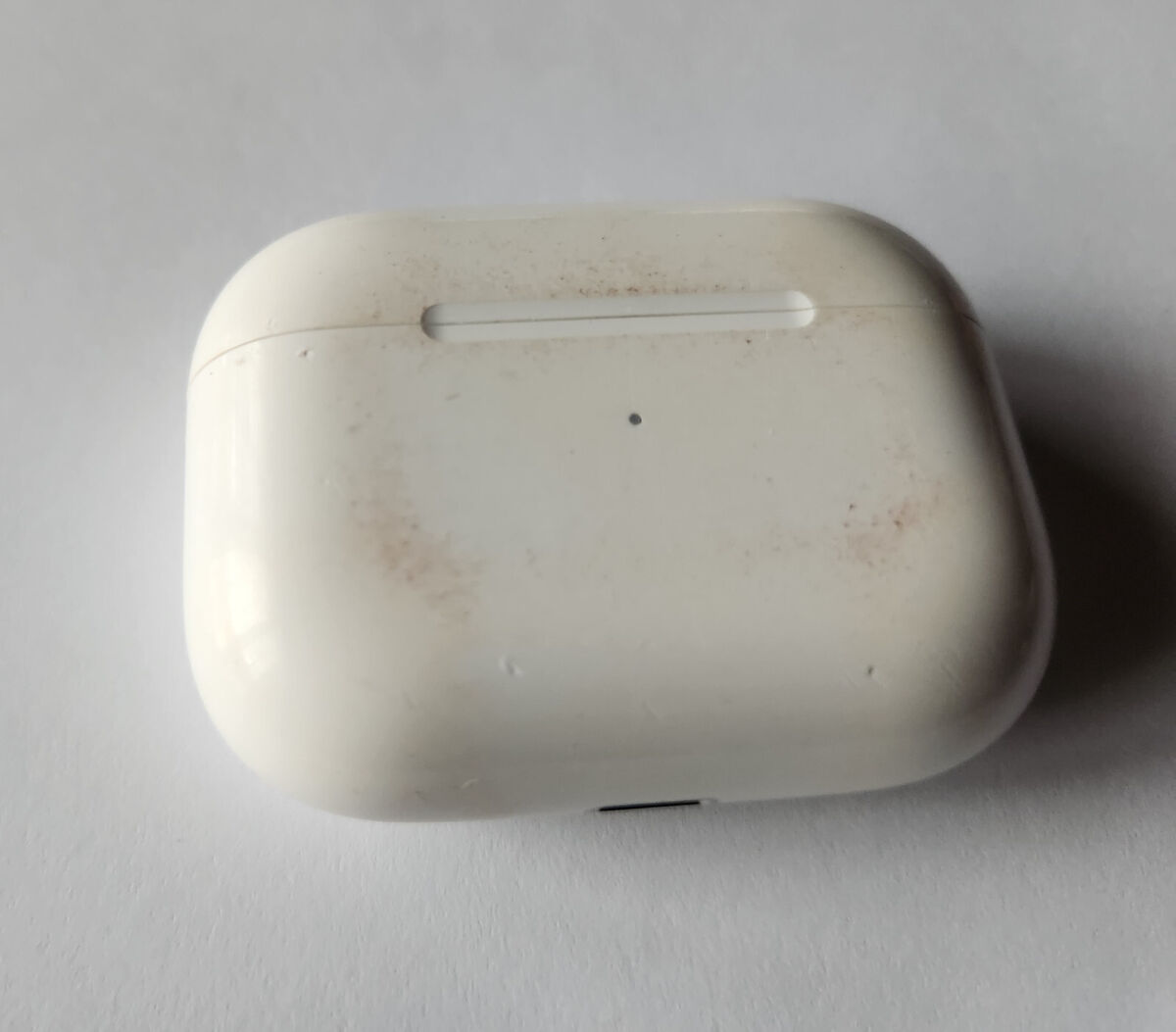 USED Original Apple AirPods Pro Wireless CHARGING CASE ONLY with WEAR - Read