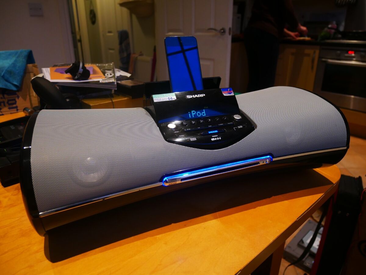 Sharp DK-A10 i-elegance CD player / dock / speaker | eBay Sharp DK-A10 i-elegance CD player / dock / speaker | eBay