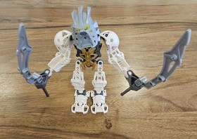LEGO BIONICLE: Takanuva (7135)--100% Complete with Manual!