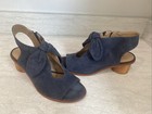 Bernardo Lizzie Women’s Size 8 Block Heel Blue Sandal Open Toe Shoe Bow — photo 1