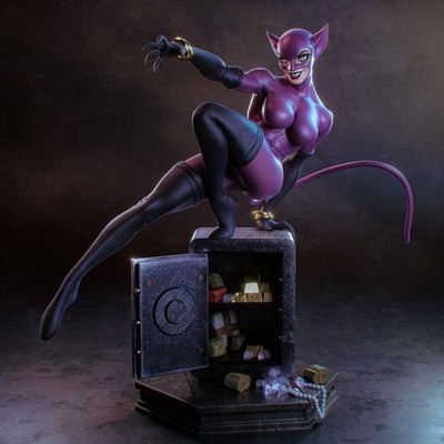 Catwoman Resin Sculpture Statue Model Kit DC size choices! Unpainted/Unassembled
