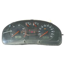 VW Passat 3B Tacho Tachometer Kombiinstrument 351.000km 3B1919860C 1,9 TDI