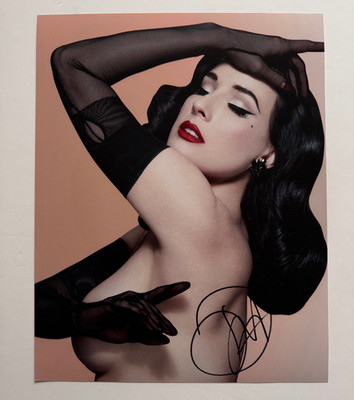 Signiertes sexy Foto DITA VON TEESE 14''x11'' Burlesque Tänzerin - GENAUER BEWEIS/COA -